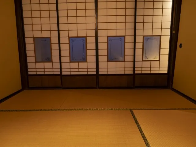 【孤独死の消臭対応】特殊清掃専門業者に任せるべき理由をプロが解説