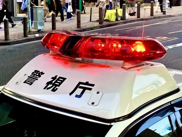 孤独死が発生した場合には、警察への連絡。現場検証を行っていく。