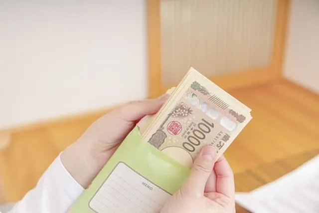 孤独死の葬儀では、葬儀費用の請求が突然届く可能性がある