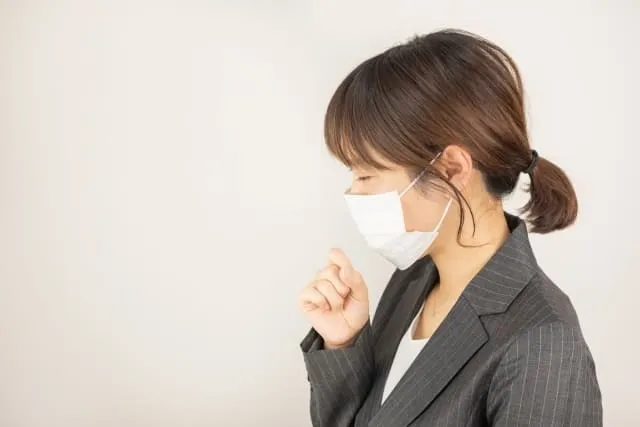 遺体の腐敗によって汚染された空間の衛生リスクと感染症の可能性